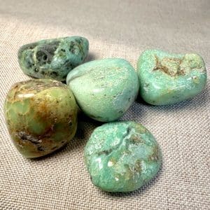 Alternative view of Trommelstenen - Chrysopraas