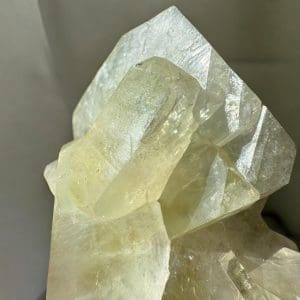 Alternative view of Groene apofyliet cluster - 32