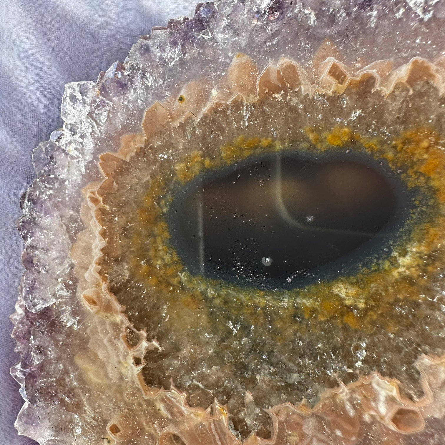 Oog Amethist cluster (stalactiet) - 46 - Afbeelding 2