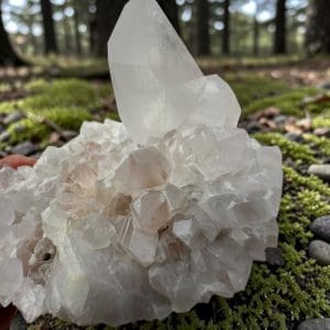 Alternative view of Himalaya kwarts cluster - 34
