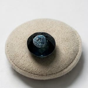 Alternative view of Geslepen Cabochon - Saffier - 1