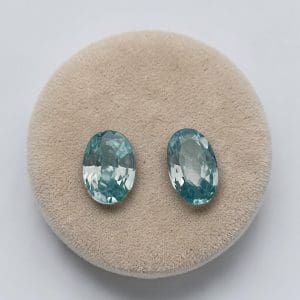 Geslepen Cabochon - Zirkonia 2 stuks - 36