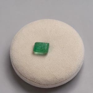 Alternative view of Geslepen Cabochon - Smaragd - 80