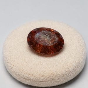 Alternative view of Geslepen Cabochon - Hessoniet Granaat - 85