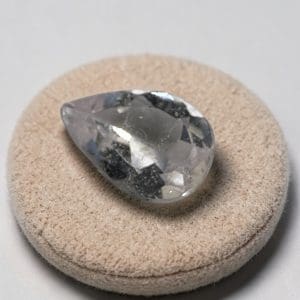 Alternative view of Geslepen Cabochon - Morganiet - 104
