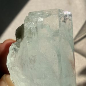 Alternative view of Aquamarijn kristal - Shigar Valley - 10