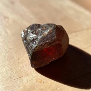 Wurziet kristal uit Tanzania