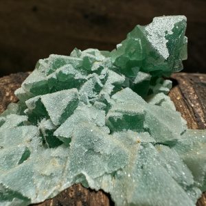 Alternative view of Groene Sugar druzy fluoriet - Zhejiang - 1