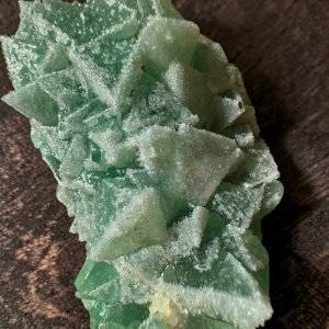 Alternative view of Groene Sugar druzy fluoriet - Zhejiang - 2
