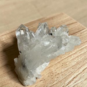 Alternative view of Brookiet in kwarts cluster - 8